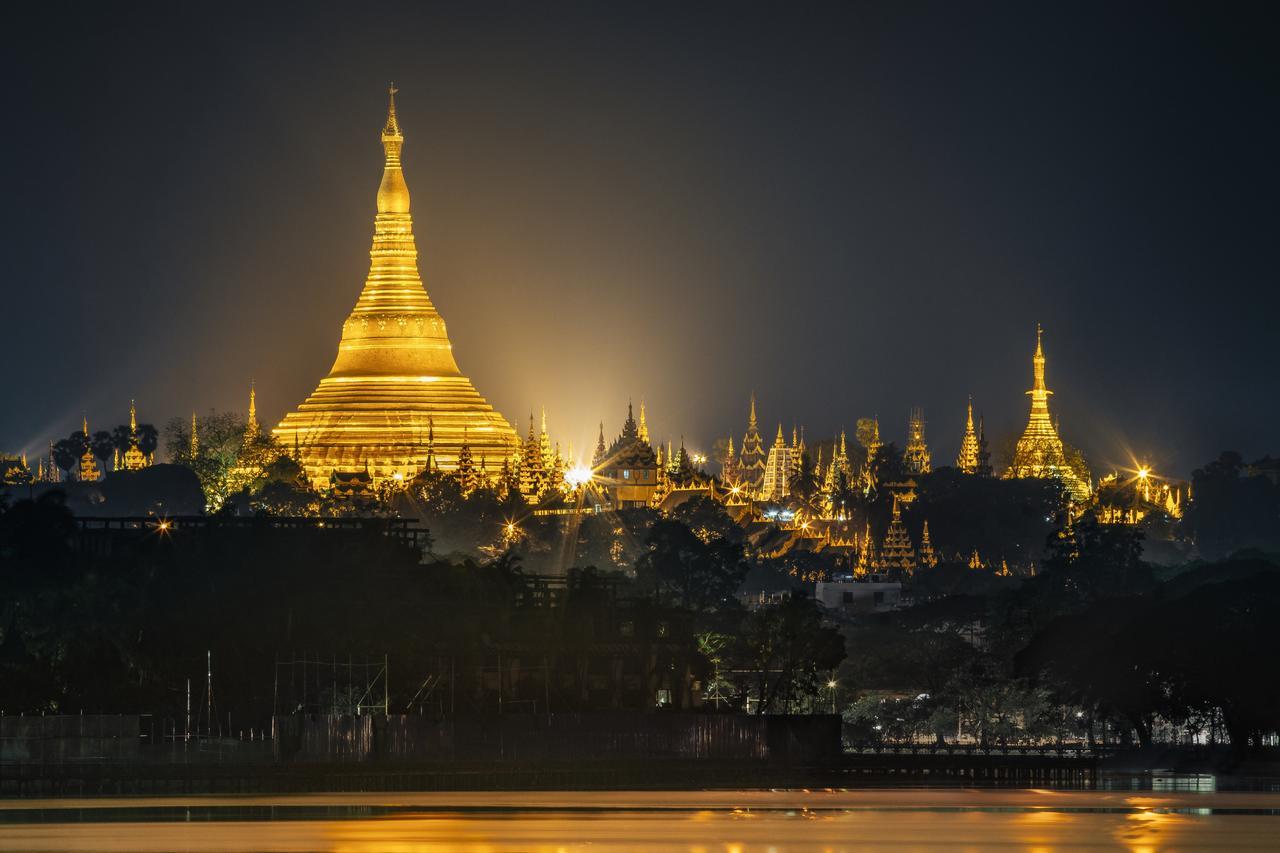 Hotel Yangon Excelsior Exterior foto